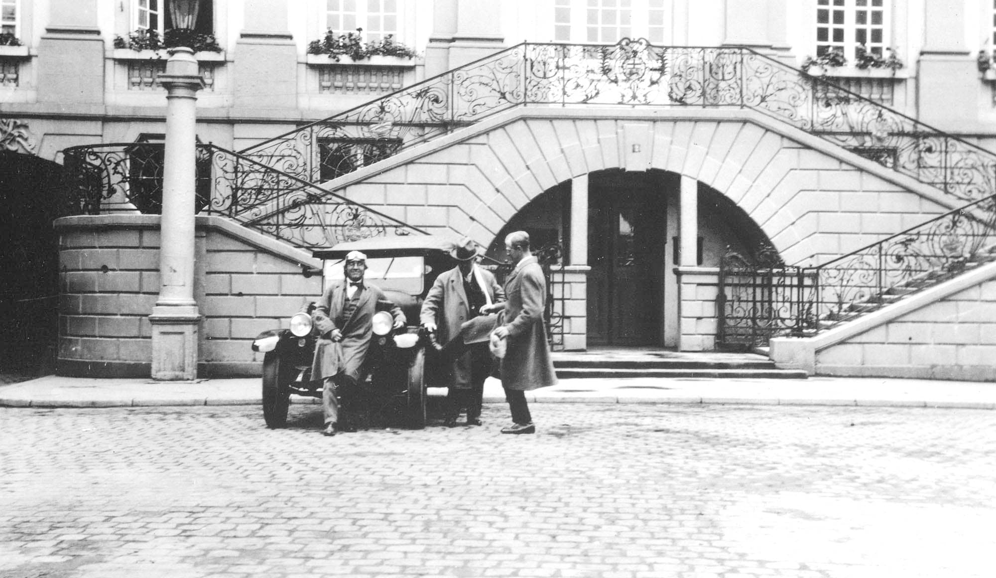 Emil Telmányi, Carl Nielsen og Hans Børge Nielsen. Frankfurtturen 1927.