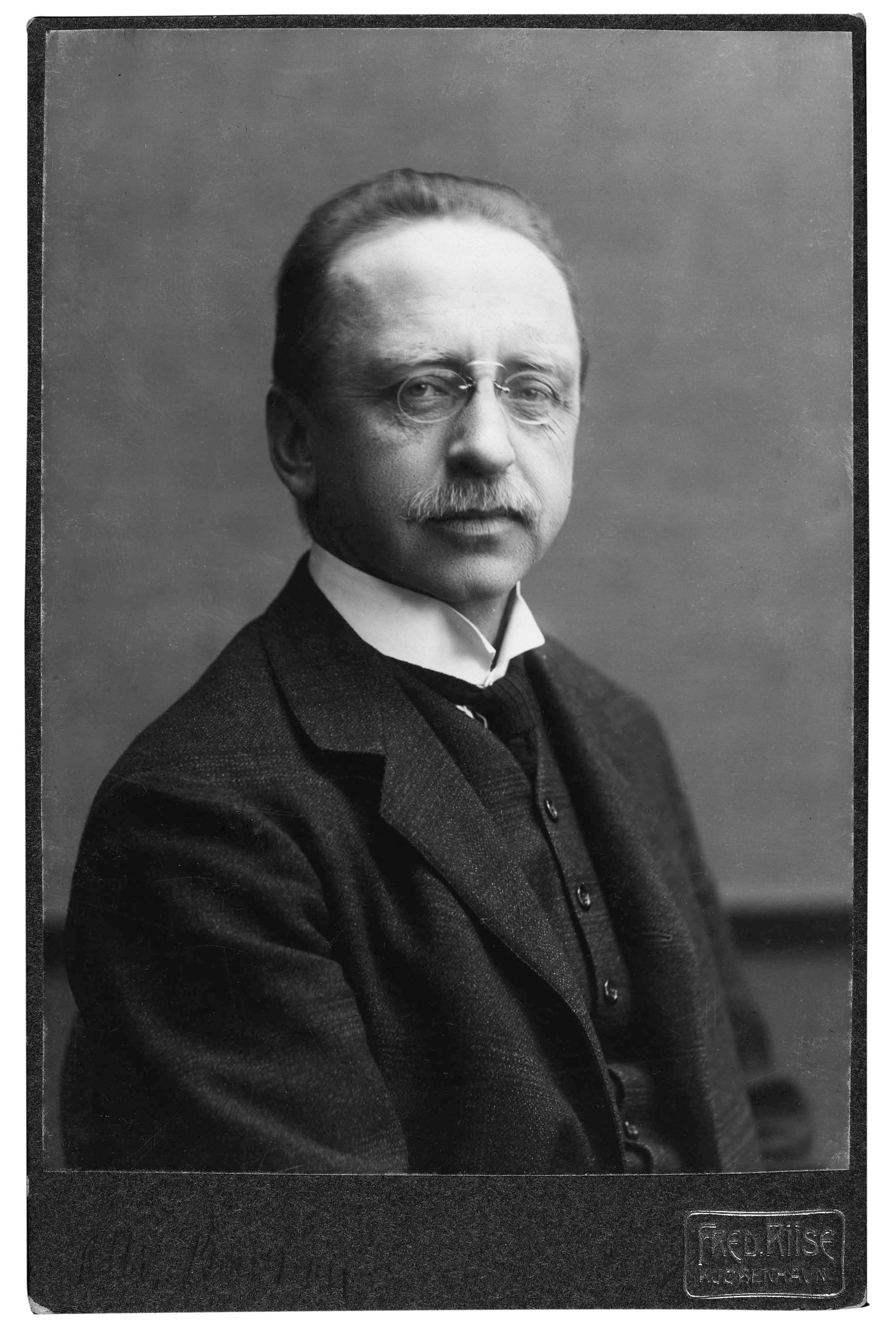 Otto Benzon, 1856-1927, konstitueret direktør for Det Kongelige Teater 1.7.1913 til 30.6.1914