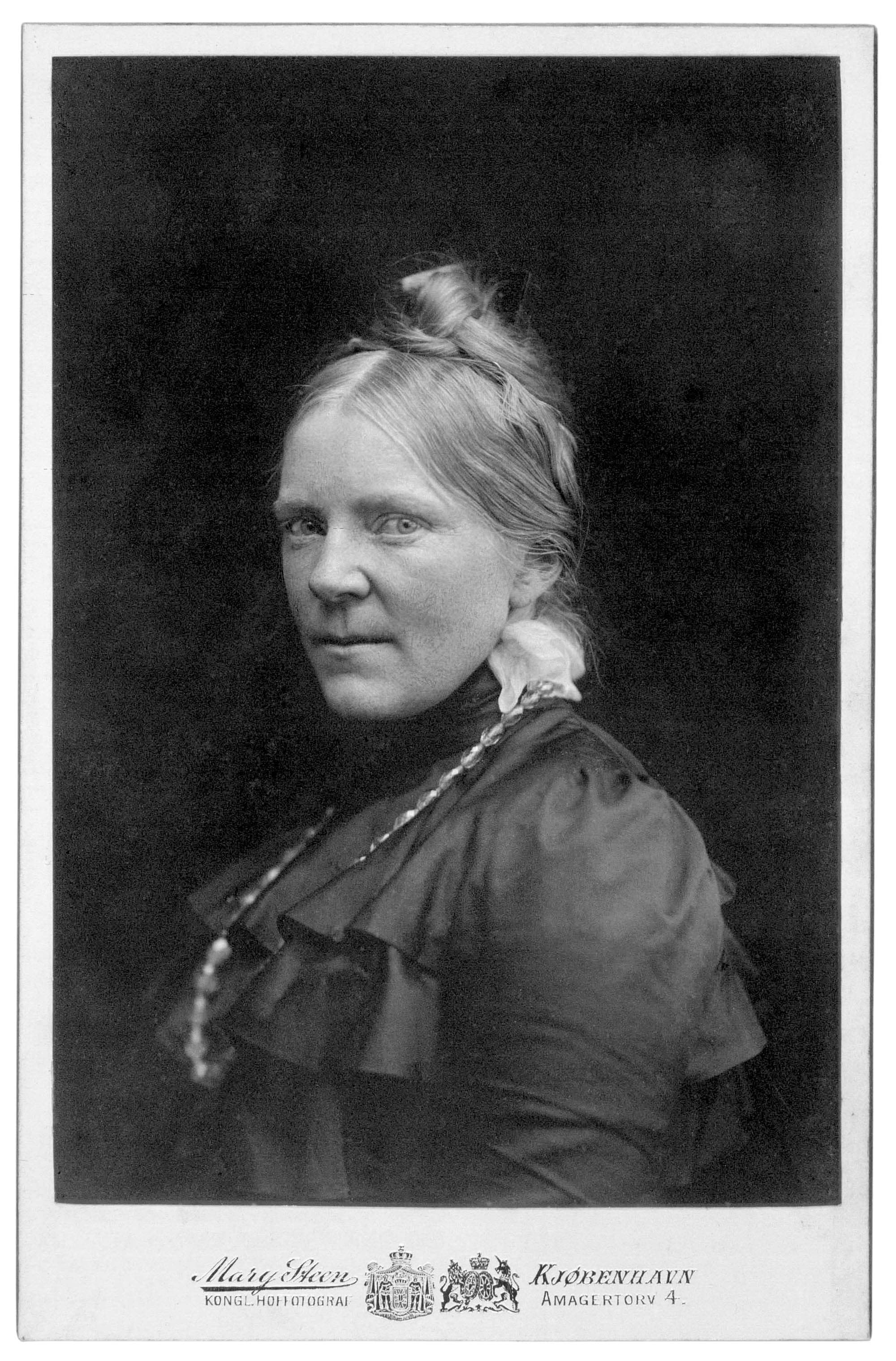 Anne Marie Carl-Nielsen, ca. 1903.